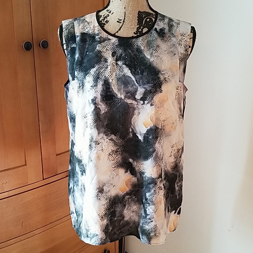 Lafayette 148 100% Silk Top
